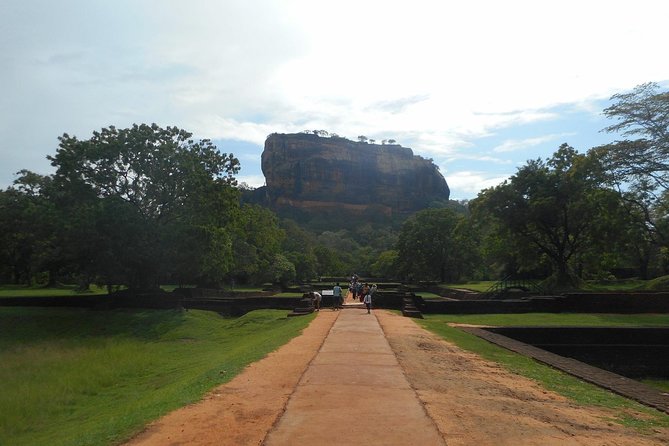 Sri Lanka Tour in 8 Days - Day 6: Rawana Ella and a Yala safari