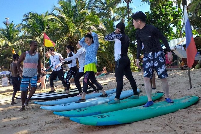 Surfing Lessons - Theory first, then practical training