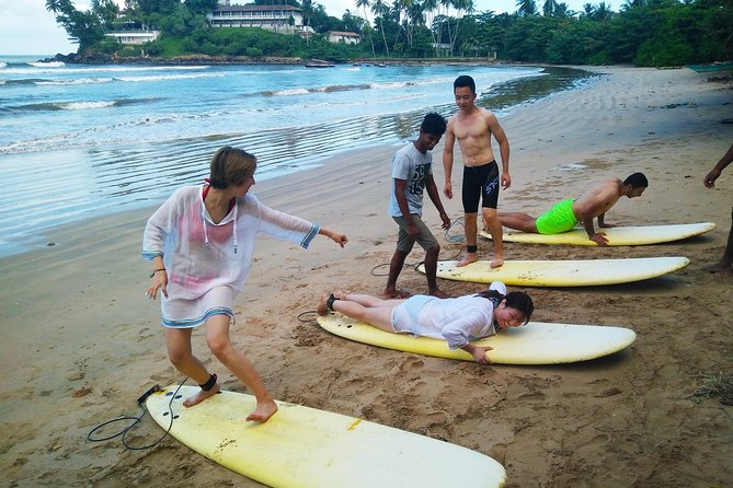 Surfing Lessons at Unawatuna - What happens during the two-hour lesson