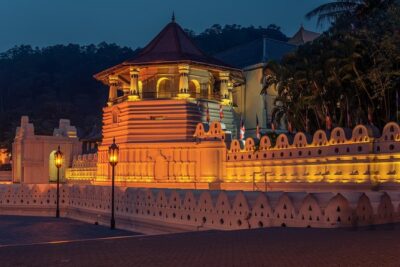 Temple of The Sacred Tooth Relic Entrance Ticket with Guide