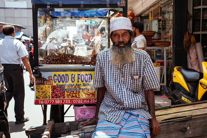 The 10 Tastings of Colombo With Locals: Private Street Food Tour - Samosas at Kayman’s Gate Bell Tower