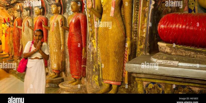 Three Temples Loop In Kandy Day Tour By Tuk Tuk - Embekka Devalaya and its remarkable wooden carvings
