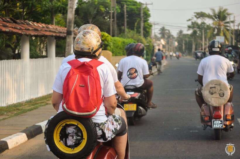 Trincomalee: Guided scooter City Tour - Why a scooter is a smart way to see Trincomalee