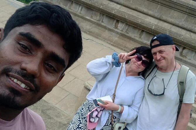 Tuk-Tuk City Tour Colombo SL - Key points at a glance
