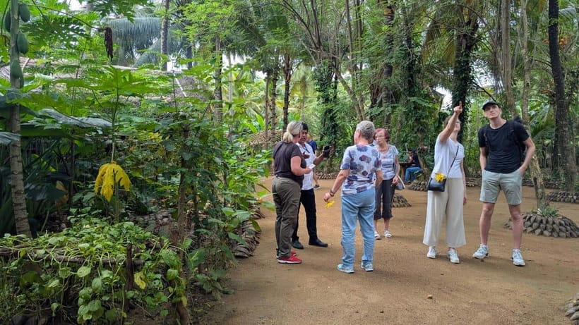 Udawalawe: Farm to Table Cooking & Authe: Village Experience - A reconstructed village close to Udawalawe