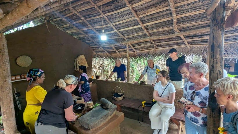 Udawalawe: Farm to Table Cooking & Authe: Village Experience - Cinnamon peeling, one bark strip at a time